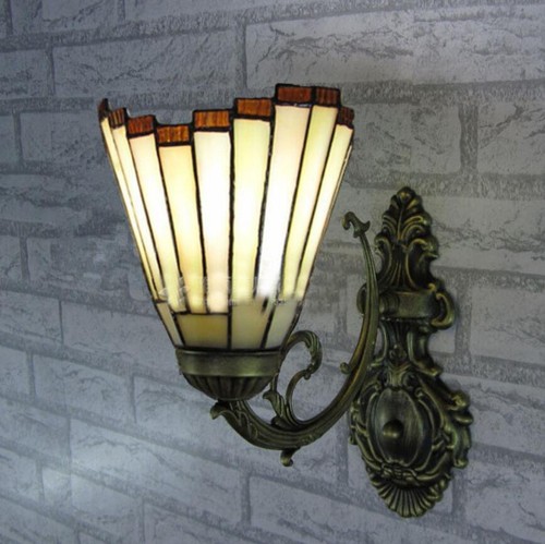 Tiffany style wall light - tiffany,