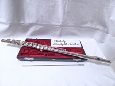 YAMAHA YFL-211 Flute Silver