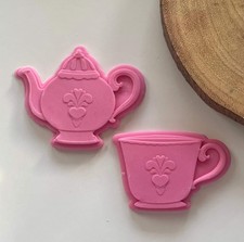 Fancy Teapot And Cup |