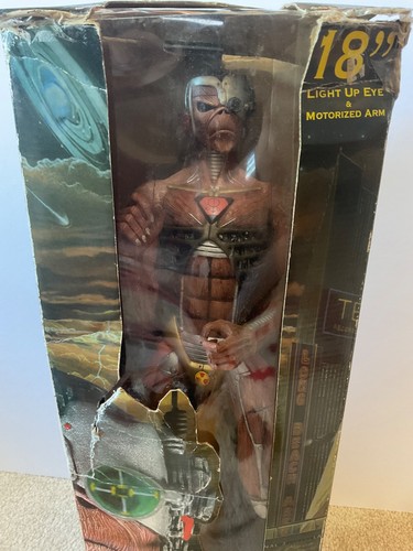 Neca iron maiden eddie - neca,