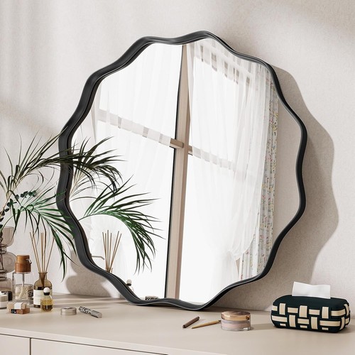 Wavy round wall mirror - round, 50