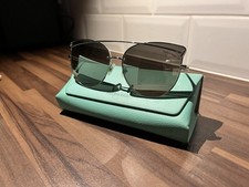 Female Tiffany’s Mirrored Sunglasses With Metal Frame