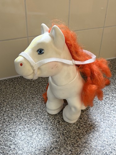 Vintage white pony horse - white,