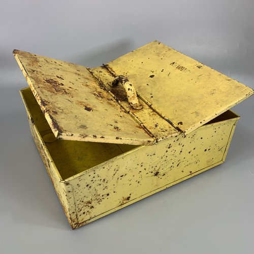 Vintage metal tala - vintage,