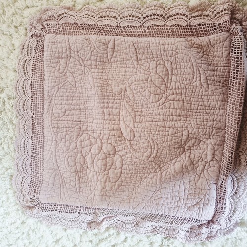 Rose coloured cushion - coloured,