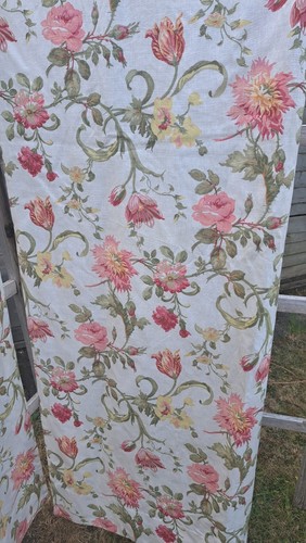 Pair laura ashley - pair,