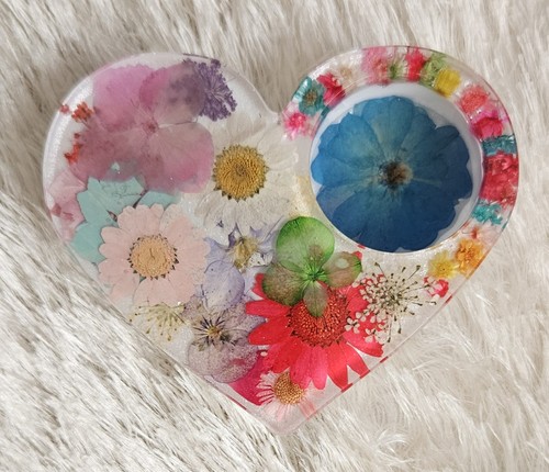 Handmade resin heart shaped - handmade, heart-shaped