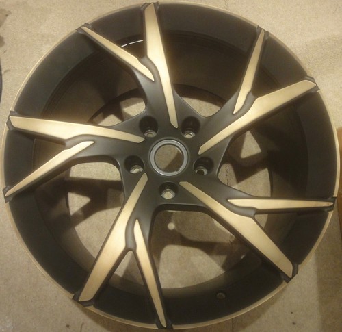 Ur02r mint used genuine - mint, 21"