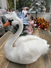 Stunning Swan Lake Glitter Real Feather Christmas Decoration Grotto Prop Swan