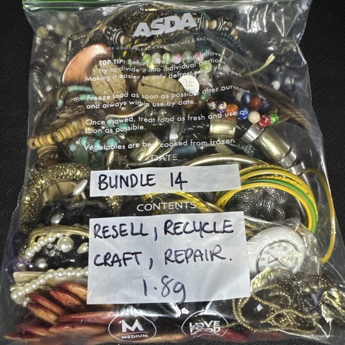 8kg costume jewellery job - costume,