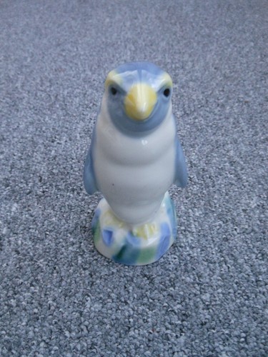 Wade pottery penguin - , decanter