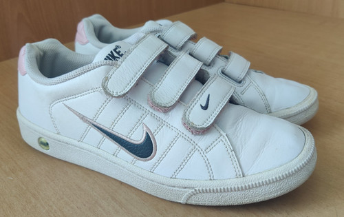 Nike court tradition - tradition, white