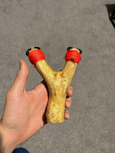 Wooden handheld slingshot - handheld,