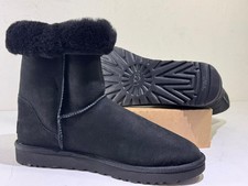UGG Classic Short II Winter Boots Shearling Women's Size 10.5 - Black (1016223)