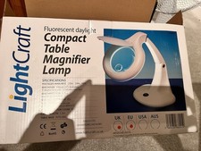 Fluorescent Daylight Table