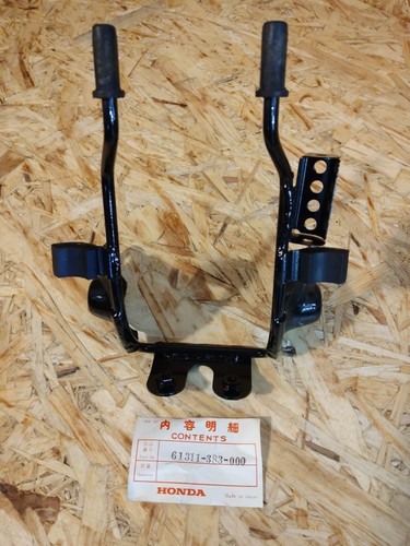 Headlight and gauges bracket - headlight,