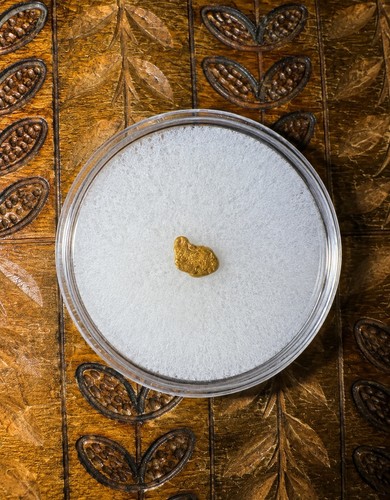 Scottish gold flake hand - scottish,