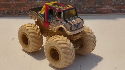 Hotwheels monster jam truck - hotwheels,
