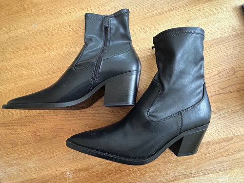 Brand new without box - new,