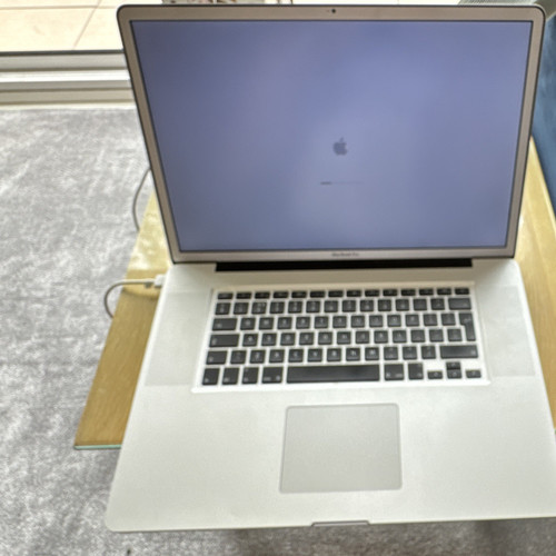 Apple macbook pro a1297 17in - apple,