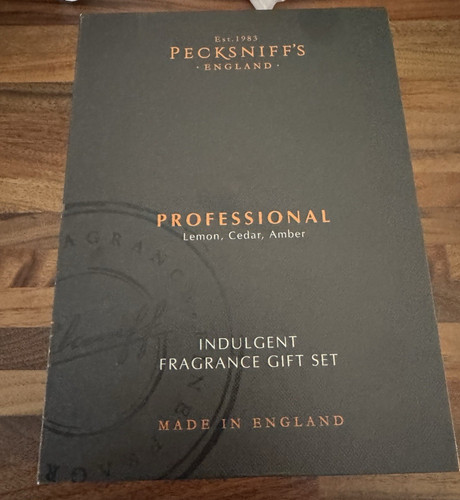 Pecksniffs professional - pecksniffs,