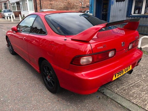 Honda integra db8 dc2 dc1 - honda,