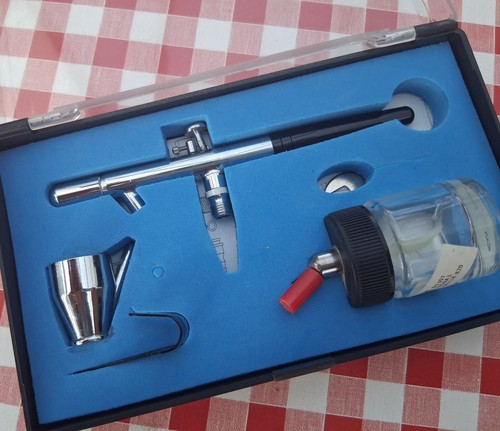 Airbrush kit chrome and - airbrush,
