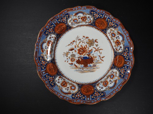 Antique imari cabinet plate - antique,