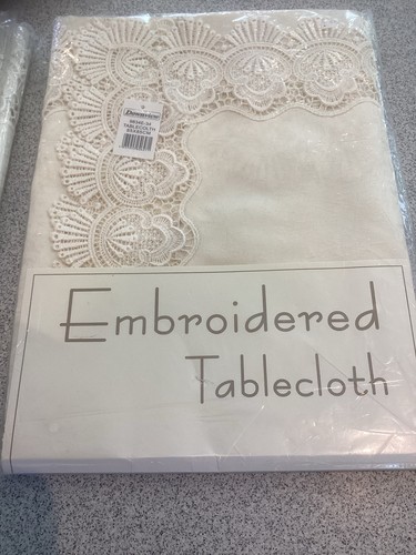 Bnib downview embroidered - bnib,