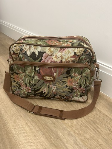 Shilton tapestry weekend - tapestry, bag