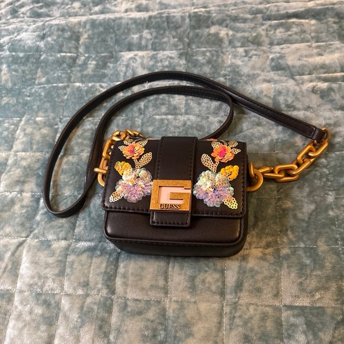 Title guess crossbody - guess, bag