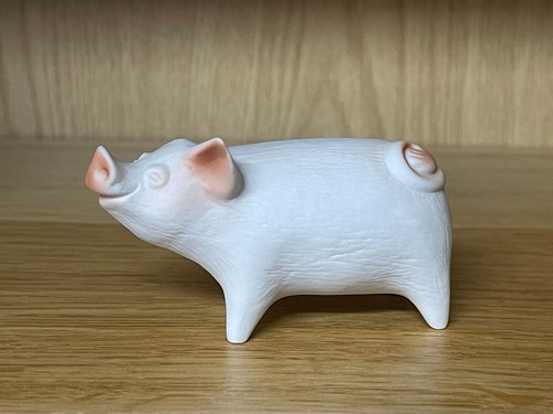 Highbank porcelain pig - highbank,