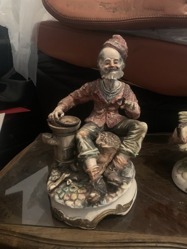 Capodimonte porcelain figurine - capodimonte,