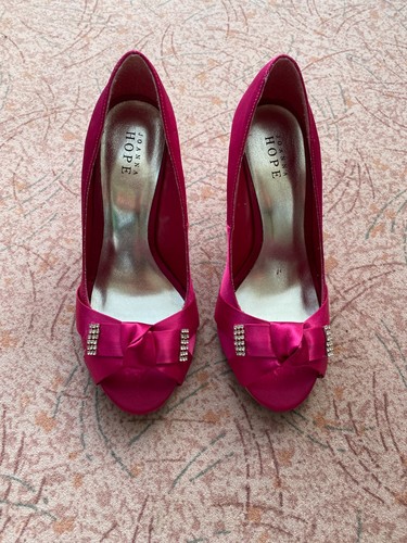 Magenta peep toe shoes - peep, shoes,