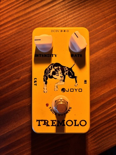 Joyo tremelo pedal