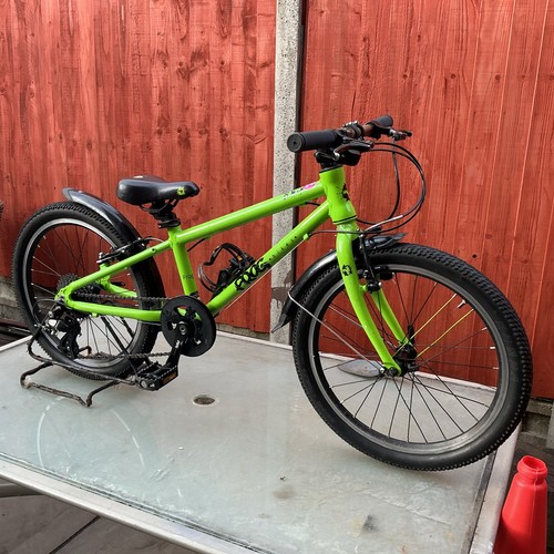 Frog green 20 inch - 20,