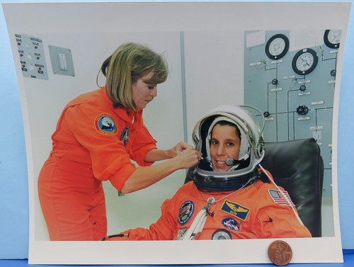 Nasa press photo - press, sts-50