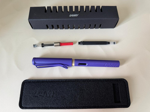 Lamy safari fountain pen - safari,