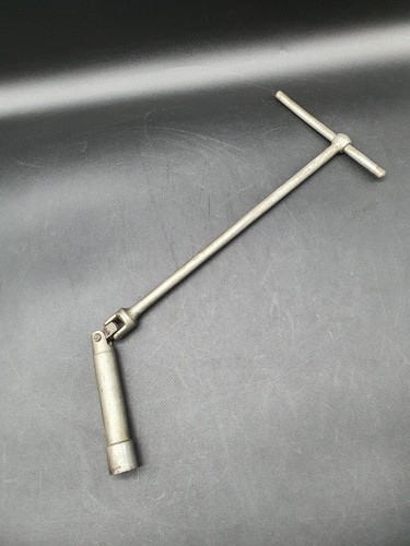 Spark plug wrench - plug, alfa
