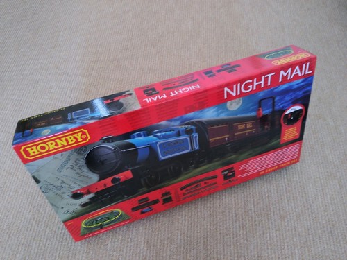 Hornby r1237 night mail - mail, empty