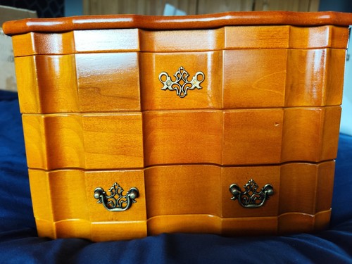 Mele wooden jewellery box - wooden,