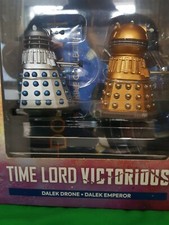 DOCTOR WHO FIGURINE TIME LORD