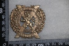 BRITISH ARMY METAL CAP BADGE