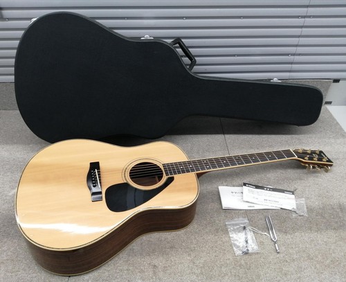 Yamaha acoustic guitar - ll-6j,