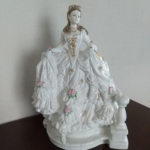 Royal doulton cinderella - royal, cinderella,