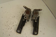Hyundai Coupe pair of bonnet hinges (2007-2009)