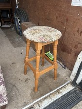Vintage Classic Wooden Tall Pub Bar Stool Turned Wood Tapestry Top - 76cm Tall