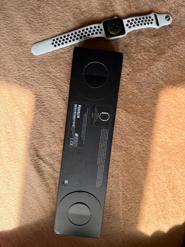 Apple watch series nike - 6,