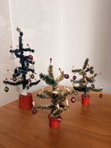 Vintage miniature pipe cleaner - miniature,