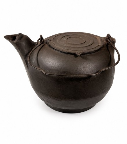 Large antique cast iron - large, tea